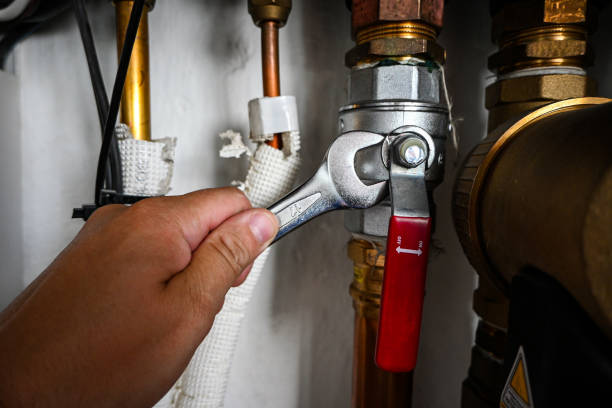 Best Emergency Plumber  in Lynchburg, TN